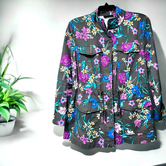 Lane Bryant Floral Jacket Size 18, Gently Worn, Smoke Free Home, Adjust. Waist - Picture 1 of 5